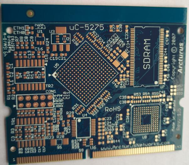安防網(wǎng)絡一體機pcb